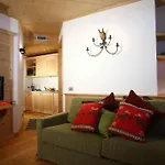 Sol E Nef Apartahotel Rocca Pietore