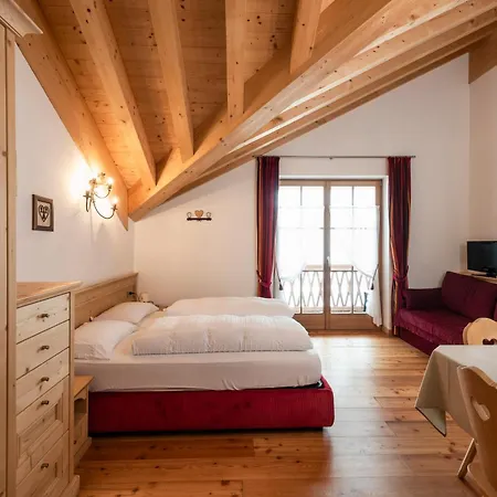 Hotel apartamentowy Sol E Nef Rocca Pietore