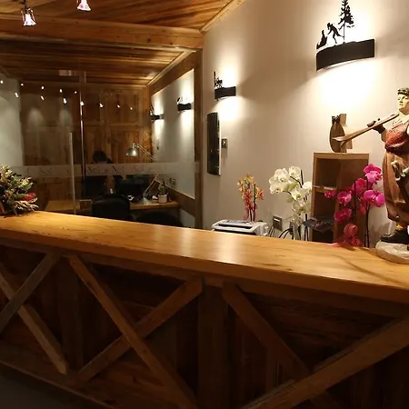 苏尔伊娜夫公寓