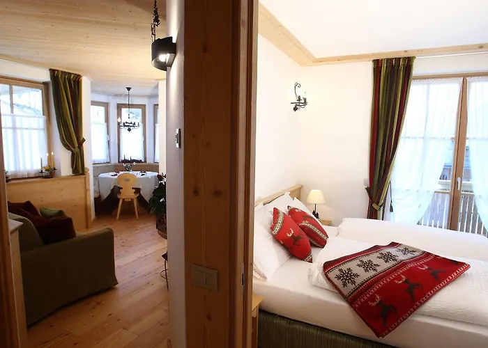 Sol E Nef Aparthotel 3*